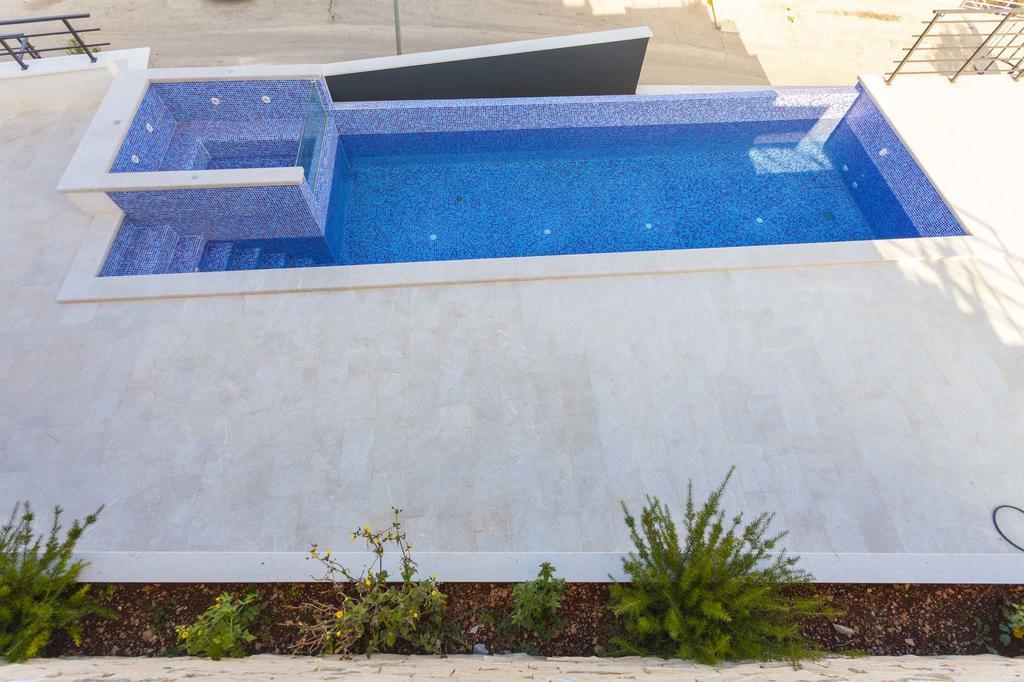 Apartment Solis Okrug Gornji โตรกีร์ ภายนอก รูปภาพ