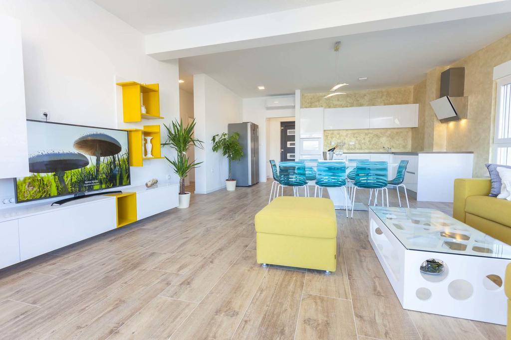 Apartment Solis Okrug Gornji โตรกีร์ ภายนอก รูปภาพ